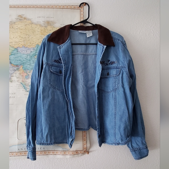 VTG denim button up - Picture 2 of 6